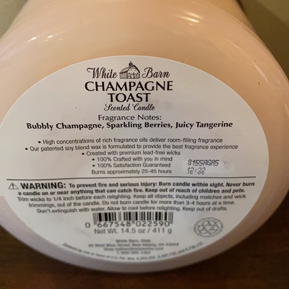 Bath & Body Works Champagne Toast 3-wick Candle - Picture 3 of 3